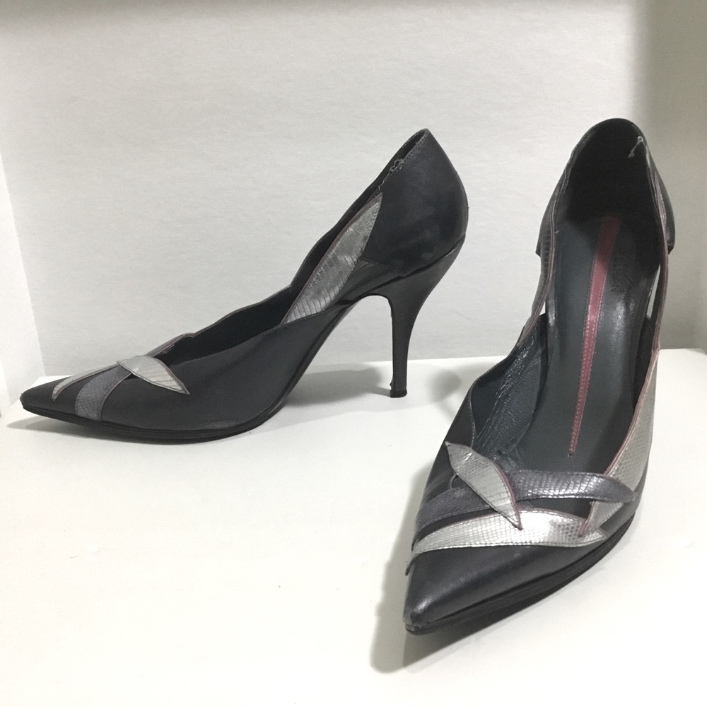 ELMAN Grey silver 4” hill pumps